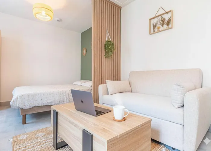 Casa de Férias Le Refuge Marin Lumineux, Terrasse Privée, à 2 Min Luc-sur-Mer